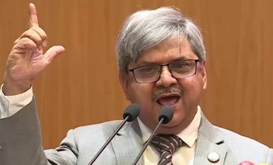 मकवानपुर–२ छोड्दैनौं, माओवादीबाट मै उम्मेदवार बन्छु : रामनारायण बिडारी