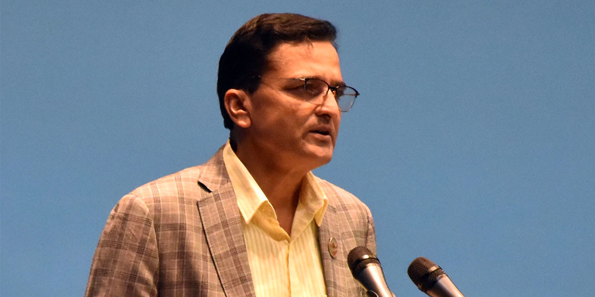 फोहोर व्यवस्थापनमा सरकारको भर परे मेयर बालेन असफल हुनेछन् : सांसद भट्टराई