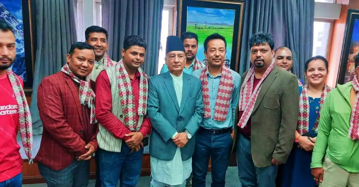 मुलुकको समृद्धि र विकासमा फड्को मार्नेगरी काम भएको छ : सञ्चारमन्त्री कार्की