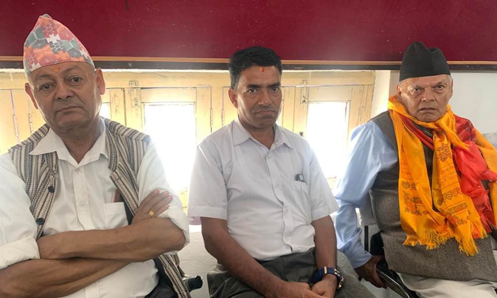 रामचन्द्र पौडेलविरुद्ध तनहुँ–१ बाट गोविन्दराज जोशीले दिए उम्मेदवारी