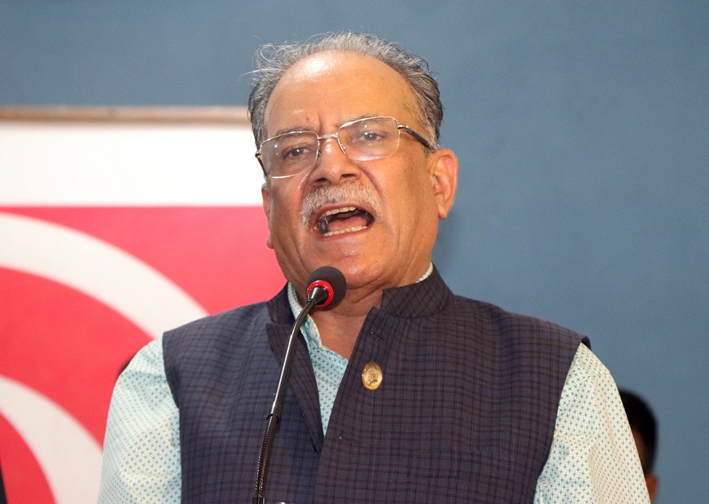माओवादी कमजोर हुँदा अहिलेसम्मको प्राप्त उपलब्धि उल्टने खतराआउन सक्छ : प्रचण्ड