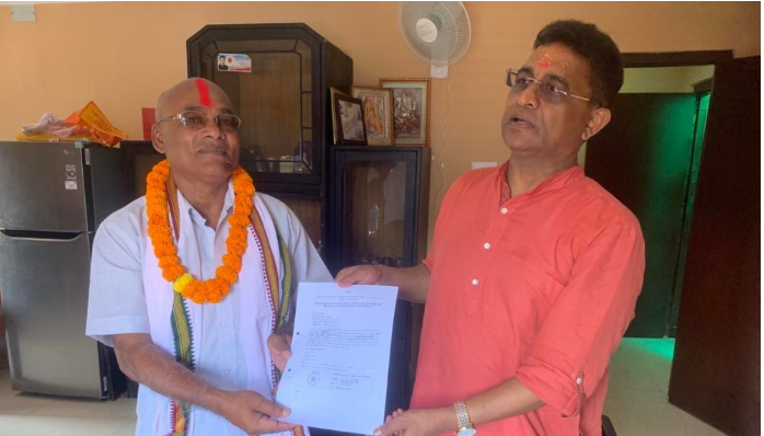 जसपा नेता महतो एमालेमा प्रवेश,महोत्तरी–१ बाट उम्मेदवार दर्ता गराउने
