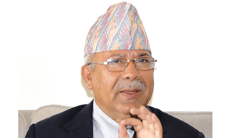 ओलीले दक्षिणपन्थी र देश विखण्डन गर्नेसँग साँठगाँठ गरेको माधव नेपाल आरोप