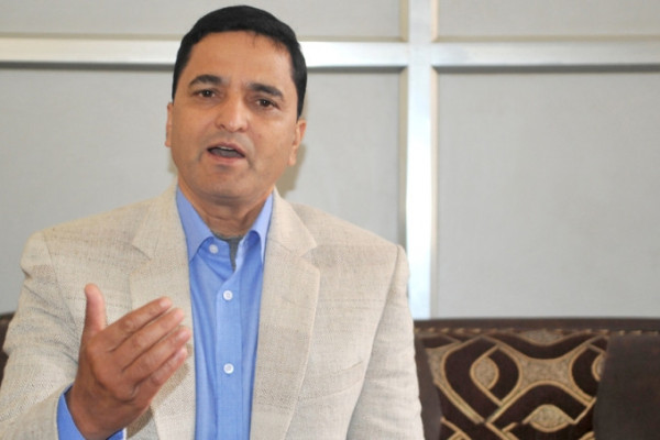४ सय मतले पछि परे योगेश भट्टराई
