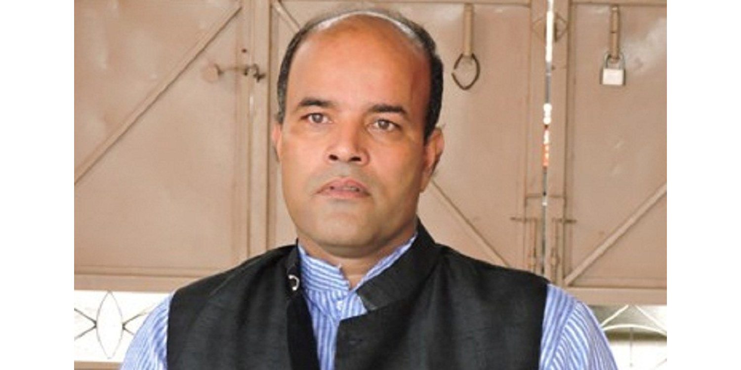 काँग्रेसमा बागी उम्मेदवारी दिएर सांसद बनेका अमरेशकुमार सिंह फेरि प्रचण्ड भेट्न पुगे
