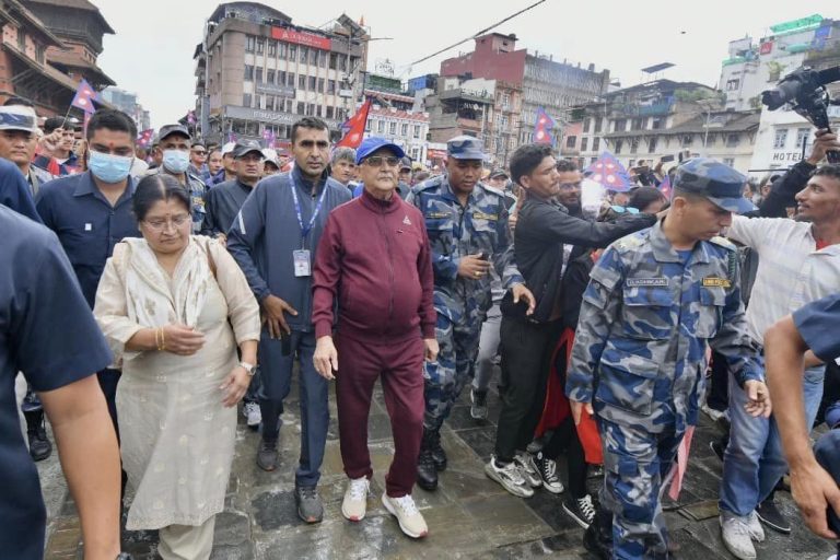 ललितपुर–३ मा पैदल यात्रा हुँदै, अध्यक्ष केपी शर्मा ओली पनि पैदल यात्रामा सहभागी हुने