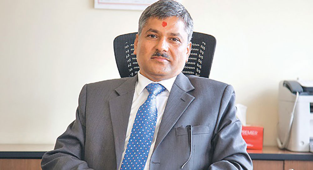 गभर्नर अधिकारीले लिए विद्युतीय भुक्तानीबारे जानकारी