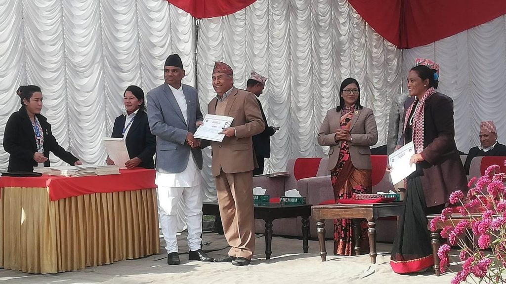 काम चलाउ सरकारले अध्यादेश ल्याउनु प्रजातन्त्र र लोकतन्त्रलाई नै खिल्ली उडाउखालको काम : दिनेश चन्द देवकोटा