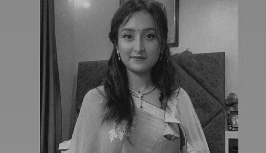 विवाहको इन्गेजमेन्ट रद्द भएपछि केटाकै घरमा गएर २६ वर्षीया पुष्पाले गरिन् पेट्रोल छर्किएर आत्मदाह