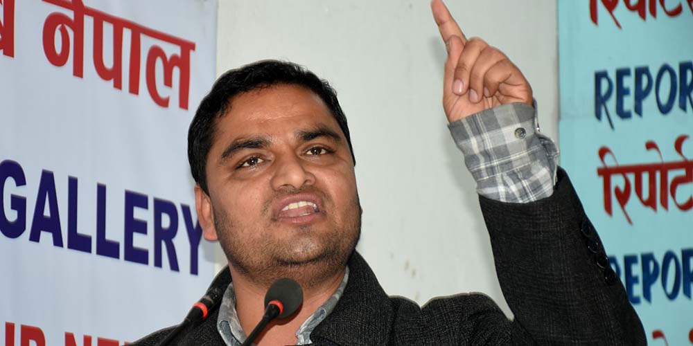 मतदाता एक छाक मासुभातमा बिके : प्रदीप पौडेल