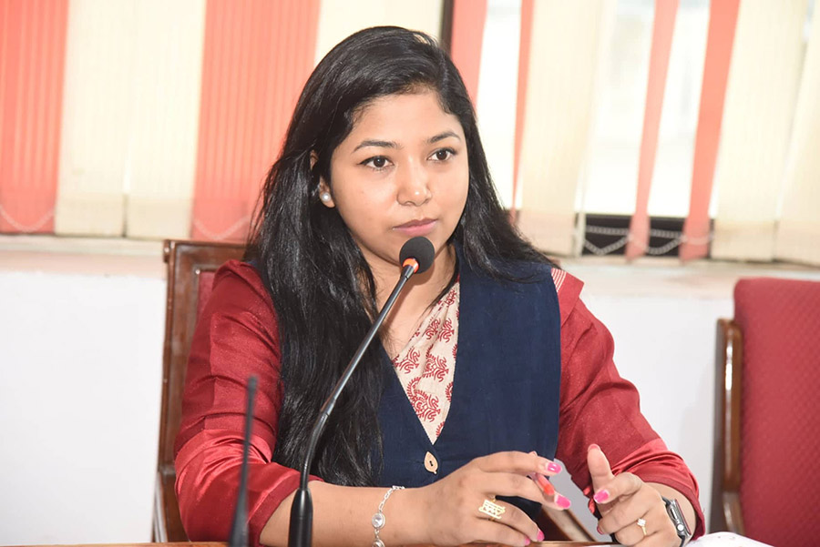 उपमेयर डंगोलको निर्देशन: आकाशे पुल तत्काल मर्मत गर्नू, बार घटाएर पारदर्शी बनाउनू