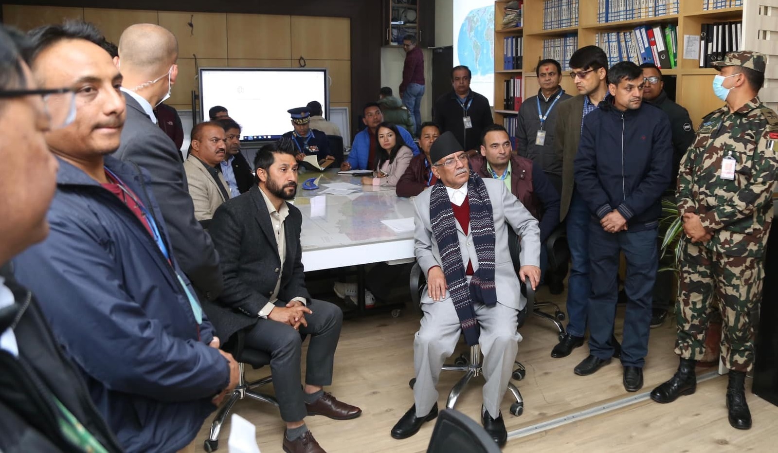 हामी पोखरा जाँदा भिडभाड बढेर उद्धार कार्य प्रभावित होला भनेर नजाने निर्णय गर्‍यौं : गृहमन्त्री लामिछाने