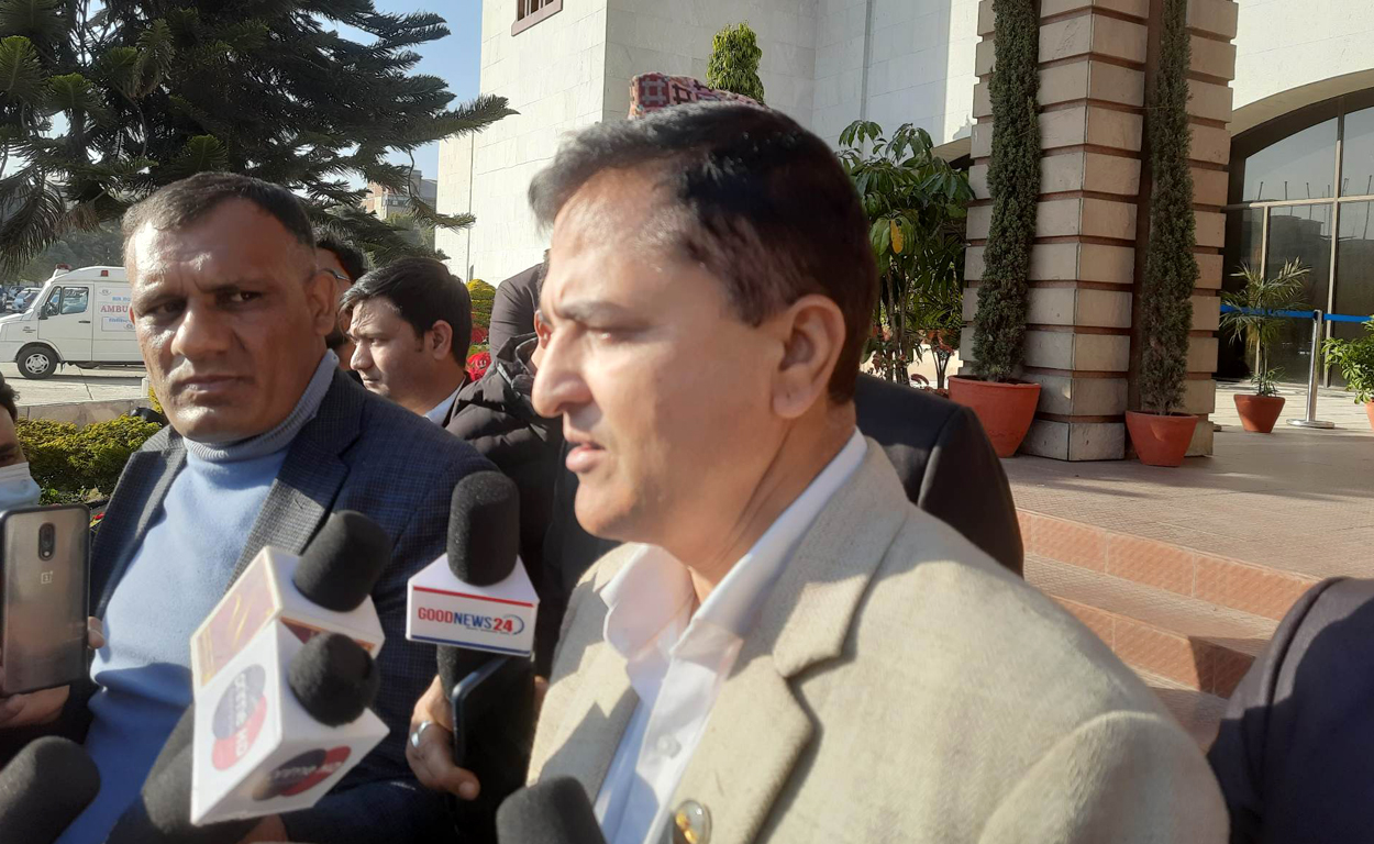 संसद प्रयोगशाला बन्दैन, पूर्ण कार्यकाल चल्छ : योगेश भट्टराई