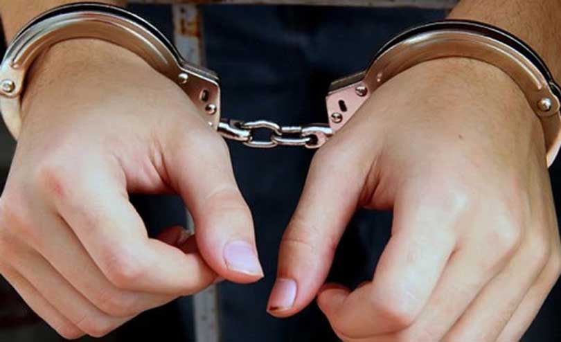 काठमाडौ‌को एक होटलबाट ७३१ थान राहदानीसहित तीनजना पक्राउ