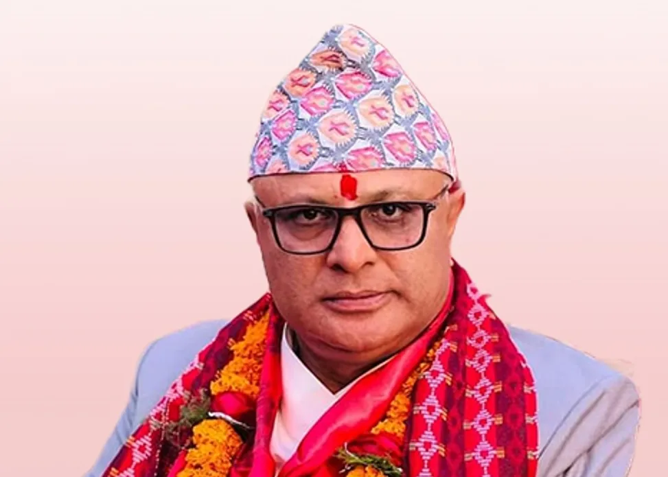 प्रदेश १ मा मुख्यमन्त्री र तीन मन्त्रीले लिए शपथ