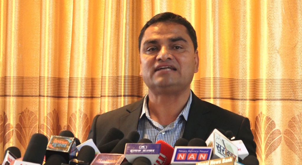 ओलीको अहंकार कायमै रहे संघीय संसद पाँच वर्ष अघिनै विघटन हुने डर छ : नेता पौडेल