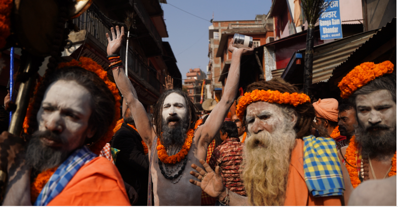 पशुपतिनाथ मन्दिरमा नागा बाबाहरुको रमझम