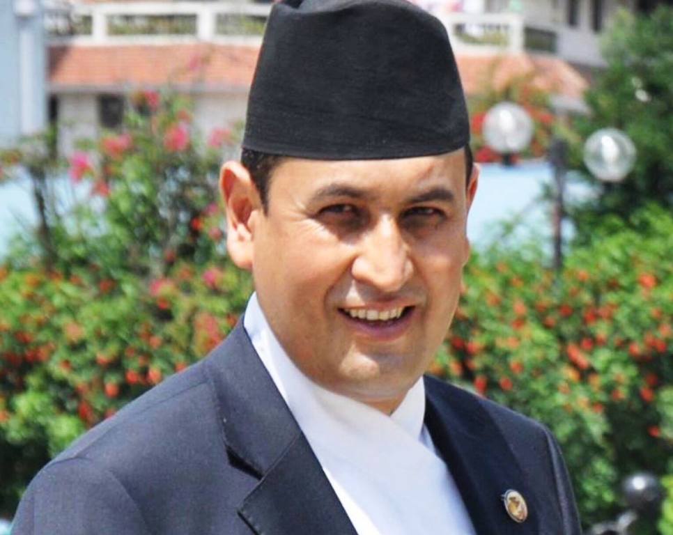 भूकम्प पीडितलाई तुरुन्त राहत रकम व्यवस्था गर्न सांसदको माग