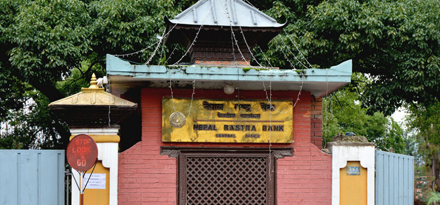 ६ महिनाको अवधिमा नेपालको निर्यात ३२ प्रतिशतले खुम्चियो