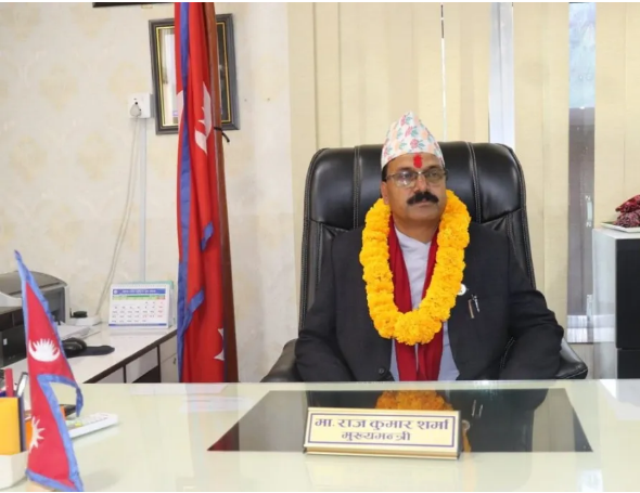 कर्णालीका मुख्यमन्त्रीको कर्मचारीलाई ६१ बुँदे निर्देशन [के छ निर्देशनमा]