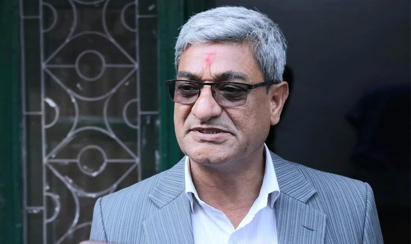 सर्वोच्चको भूमिका सकारात्मक हुन्छ : रमेश लेखक