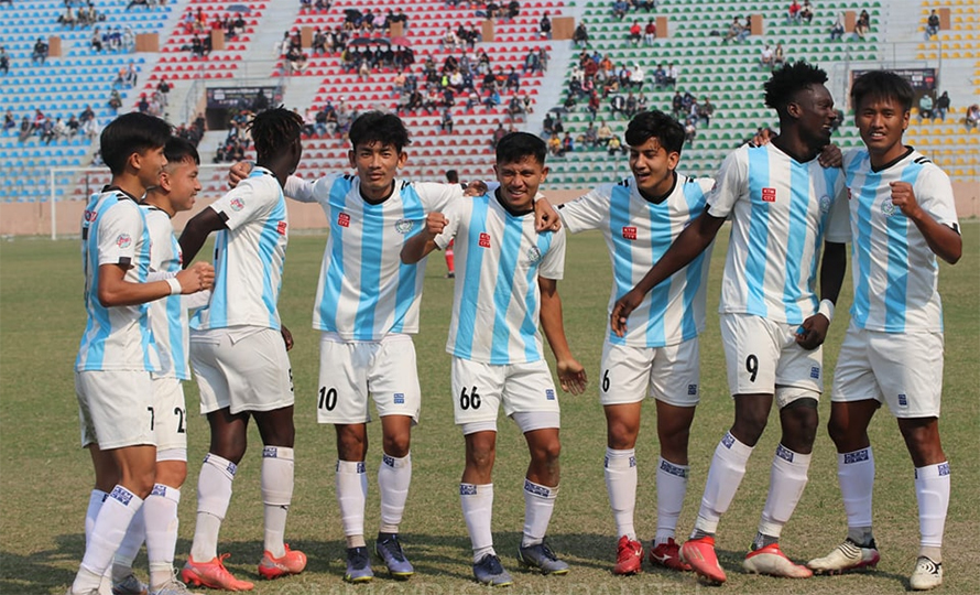 ए डिभिजन लिग : कोफीको दुई गोलमा फ्रेण्ड्सलाई हराउँदै मनाङ शीर्ष स्थानमा