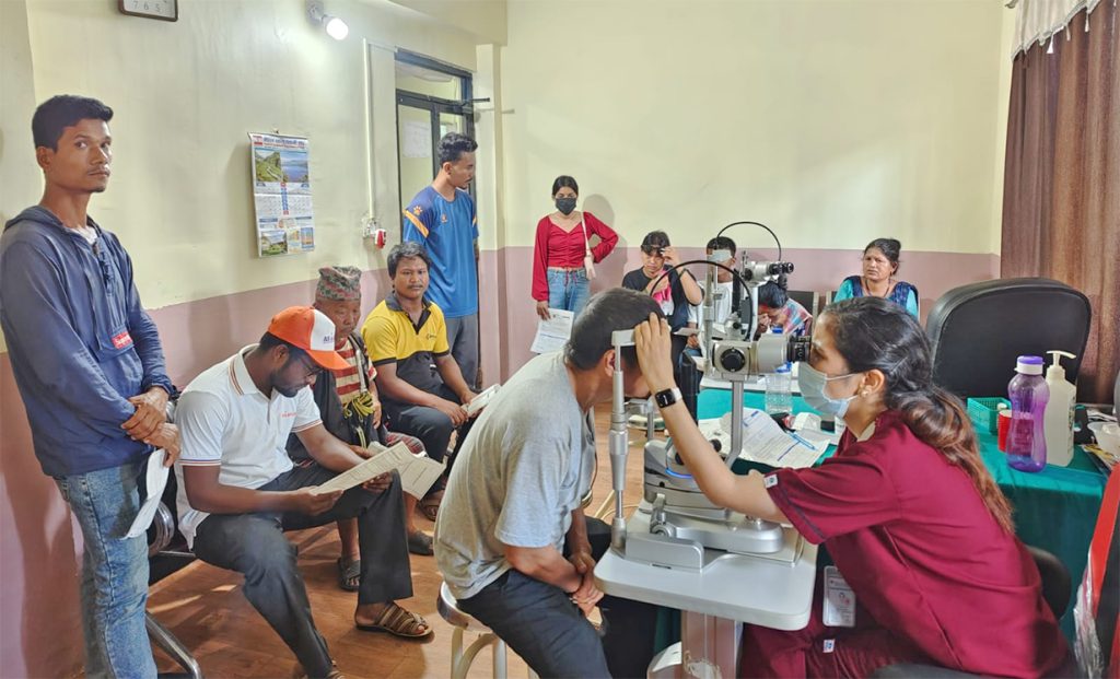 आँखा पाक्ने रोग ब्यापक फैलिए पछि भरतपुर र रत्ननगरका सबै विद्यालयहरु धमाधम बन्द