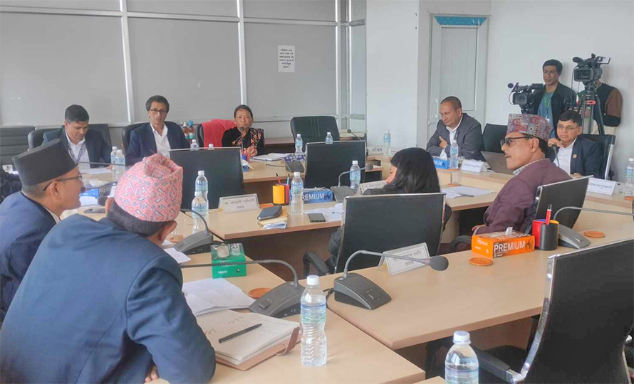 राष्ट्रिय मर्यादामा शिक्षकलाई समेटेर मर्यादा सम्बन्धी कानुन बनाइने