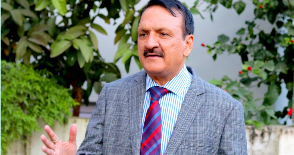 देशको अर्थतन्त्र सुधारको गतिमा छ : अर्थमन्त्री महत