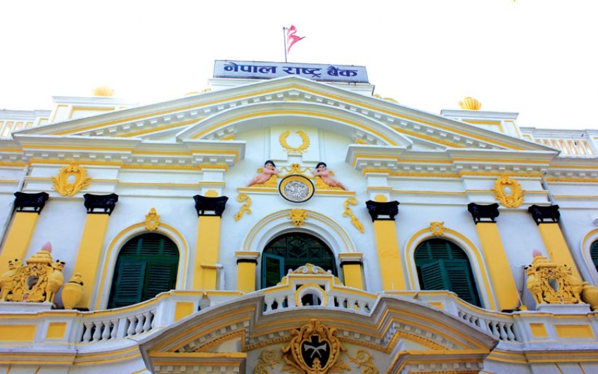 आर्थिक शिथिलताका कारण समस्यामा परेका ऋणीले कर्जा पुनर्संरचना गर्न पाउने
