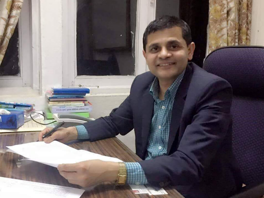 संघीय संसद्को महासचिव पदबाट डा. भरतराज गौतमले दिए राजीनामा