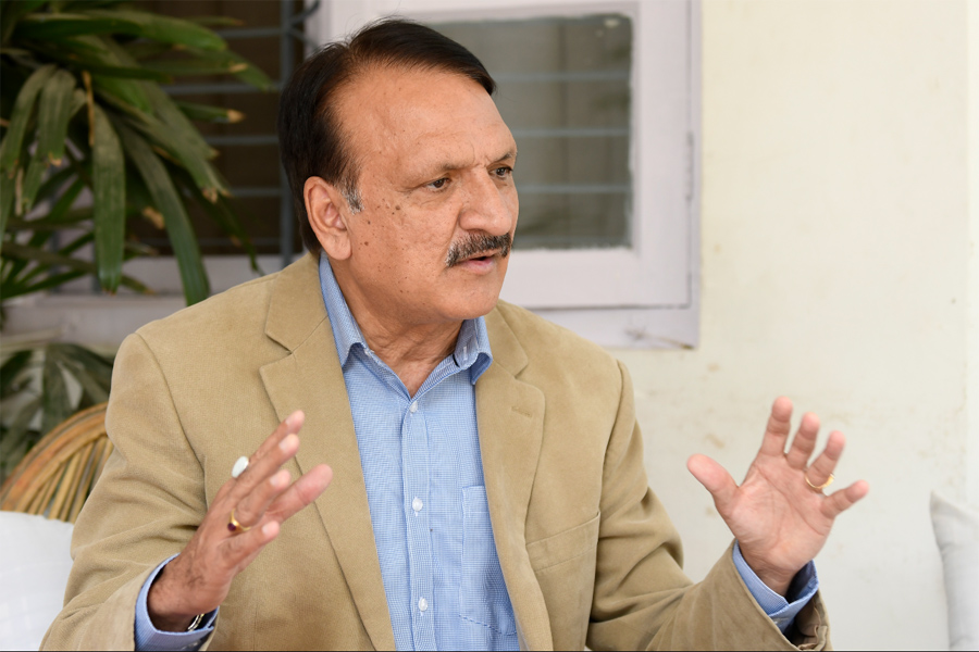 राष्ट्रबैंकका बोर्डलाई अर्थमन्त्रीले भने: सेयर तथा घरजग्गा कर्जालाई सहज बनाउनुस्