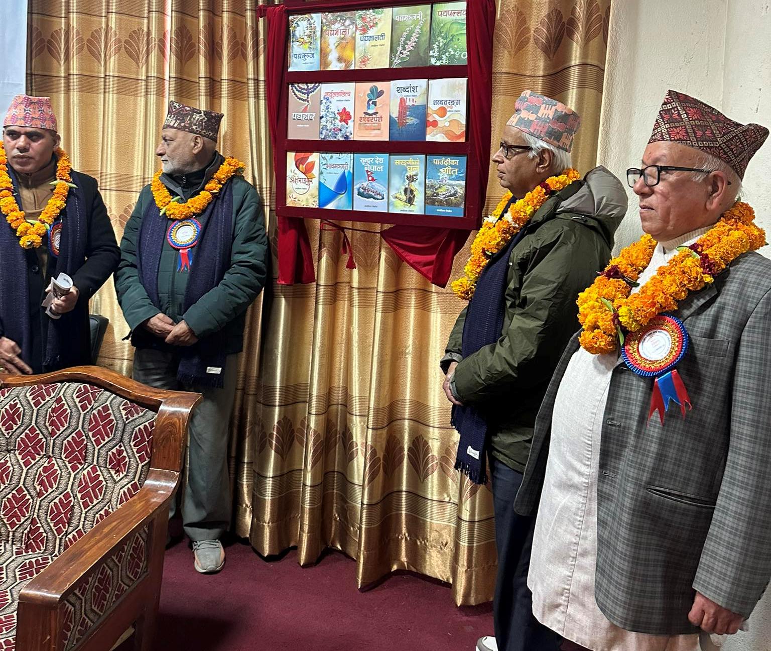 साहित्यकार जगदीश्वर पोखरेलका १५ कृति एकसाथ विमोचन