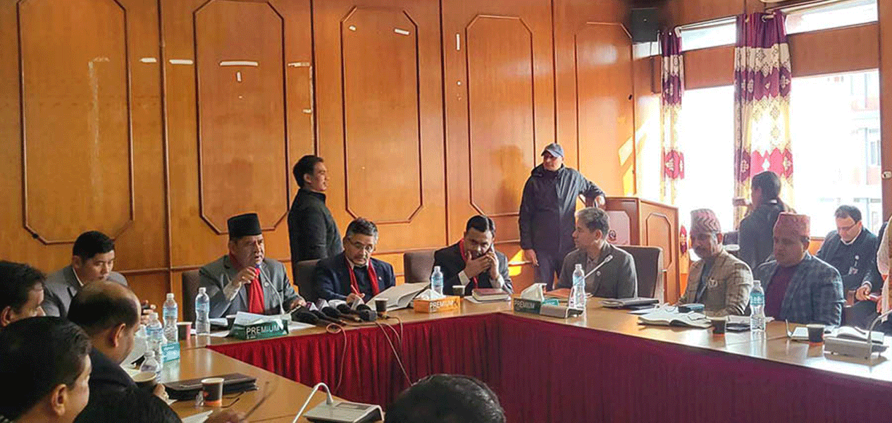 लाइसेन्स अब निरन्तर छपाई हुने छ : यातायात मन्त्री ज्वाला