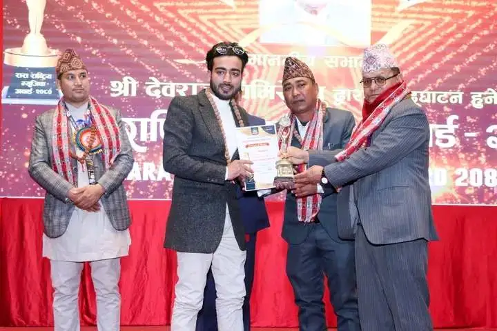 लोकदोहोरी उत्कृष्ट नव मोडलतर्फको रारा म्युजिक अवार्ड २०८० गणेश भट्टलाई