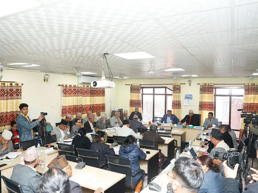 निजामती सेवामा एउटा मात्र आधिकारिक ट्रेड युनियन राख्नुपर्ने लोक सेवा आयोगको प्रस्ताव
