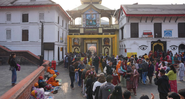 पशुपति क्षेत्रमा बढ्यो साधुसन्तको चहलपहल