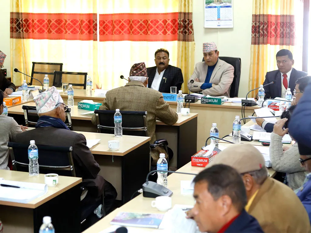 निजामती सेवामा तहगत प्रणालीमा अतिरिक्त सचिवबारे छलफल पछि टुङ्ग्याउने, ९ दफामा सहमति