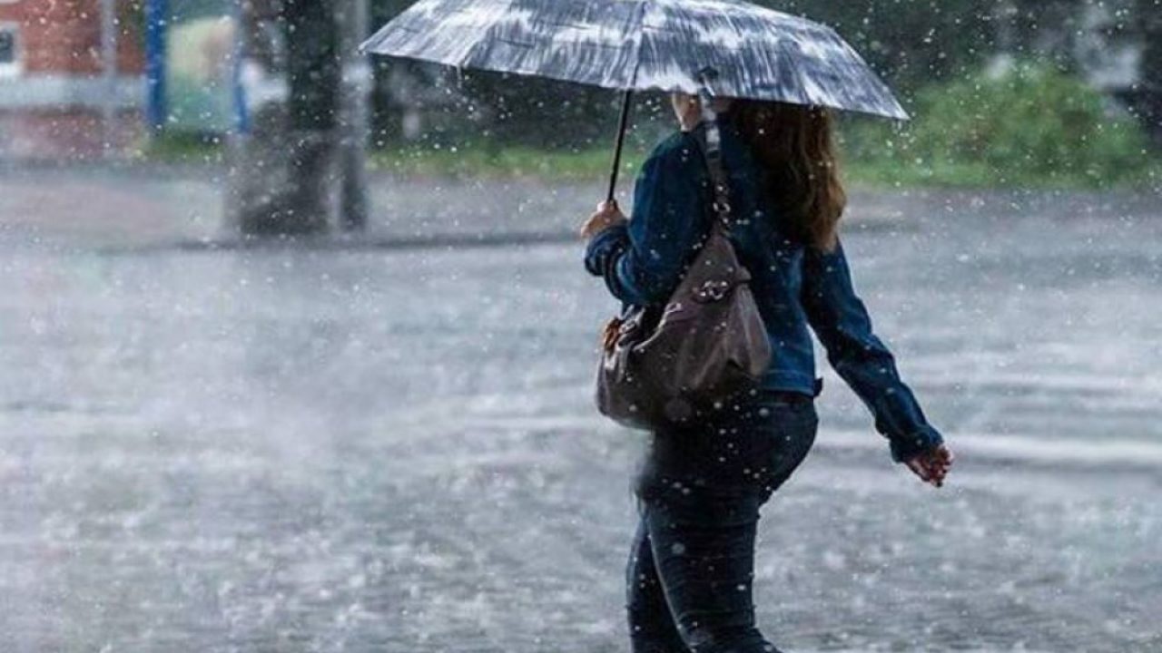 काठमाडौंसहित चार प्रदेशमा बिहानैदेखि वर्षा, दिउँसो कहाँ–कहाँ पर्छ पानी ?