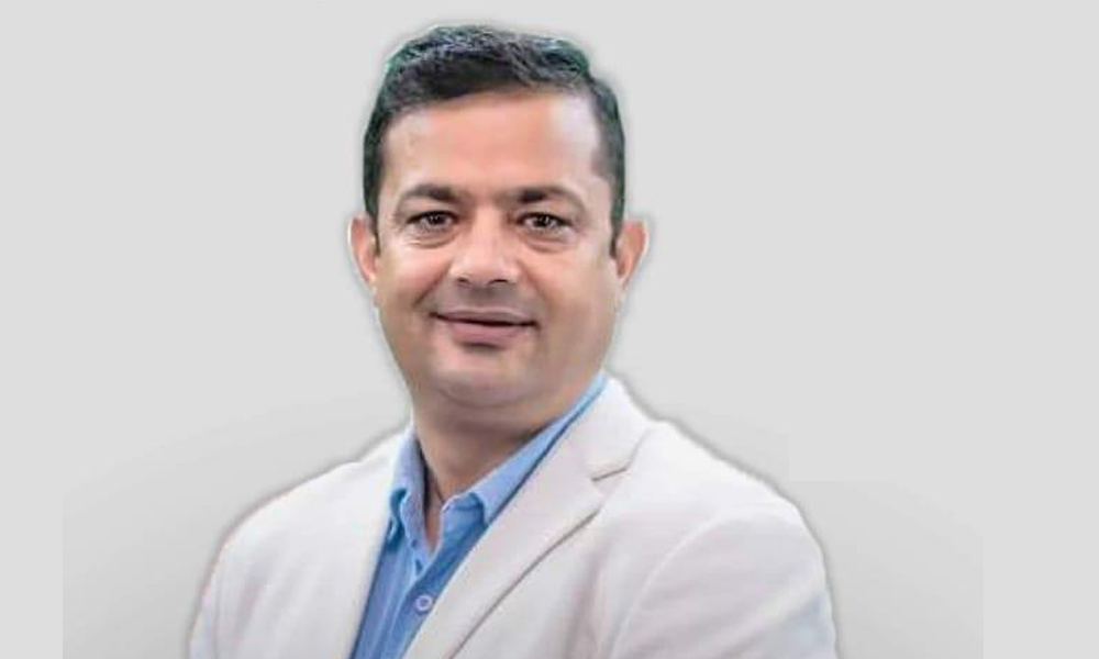 सांसद गिरीले भने: कुलिङ पिरियडमा षड्यन्त्र गर्नेले नैतिकताका आधारमा ठाउँ छोड्नुपर्छ