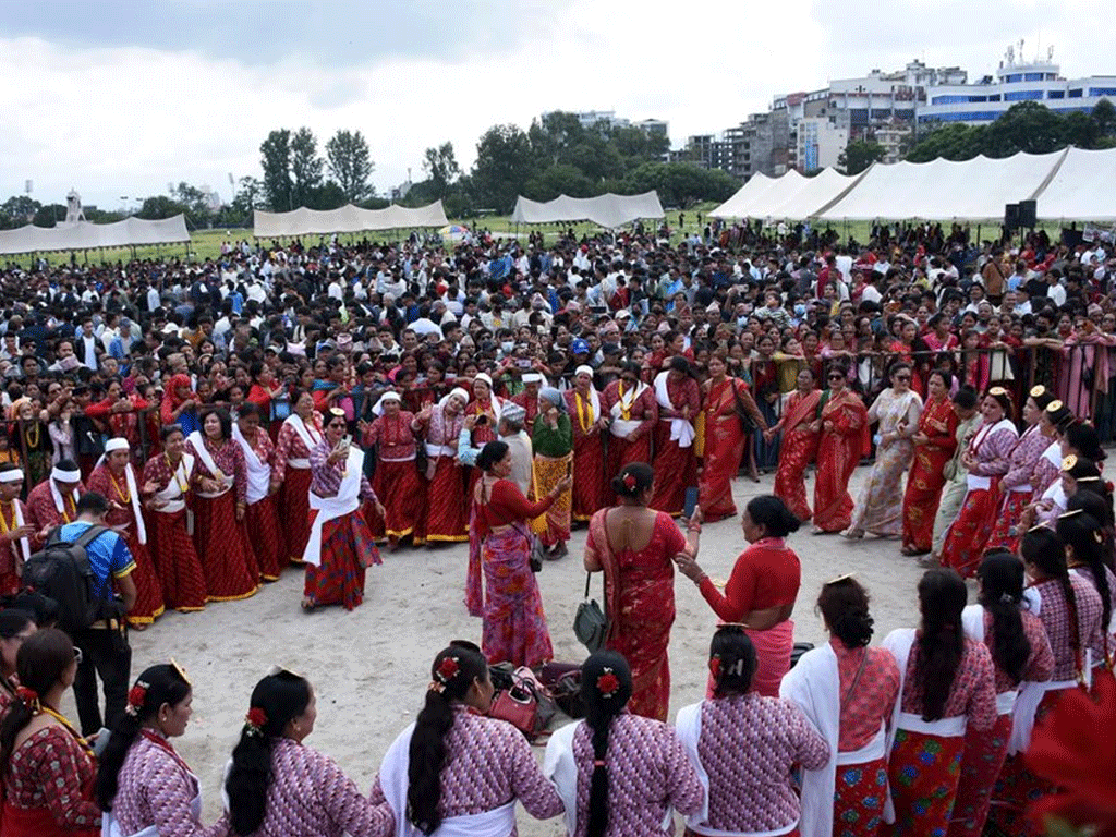 हेर्नुहोस् काठमाडौँको टुँडिखेलमा गौरा पर्वको रौनक