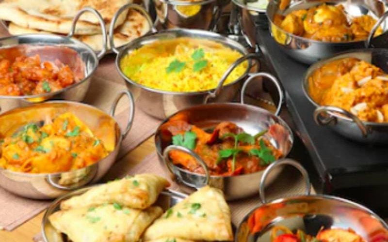 दरको नाममा भड्किलो खर्च