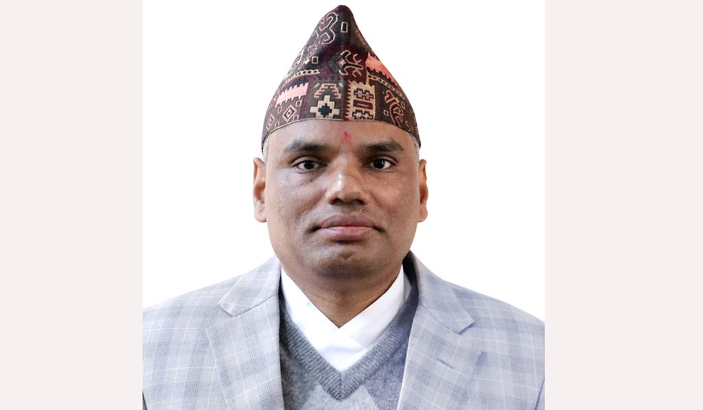 गृह सचिव दुवाडीसहित तीन सचिवको सरुवा, को कहाँ ?
