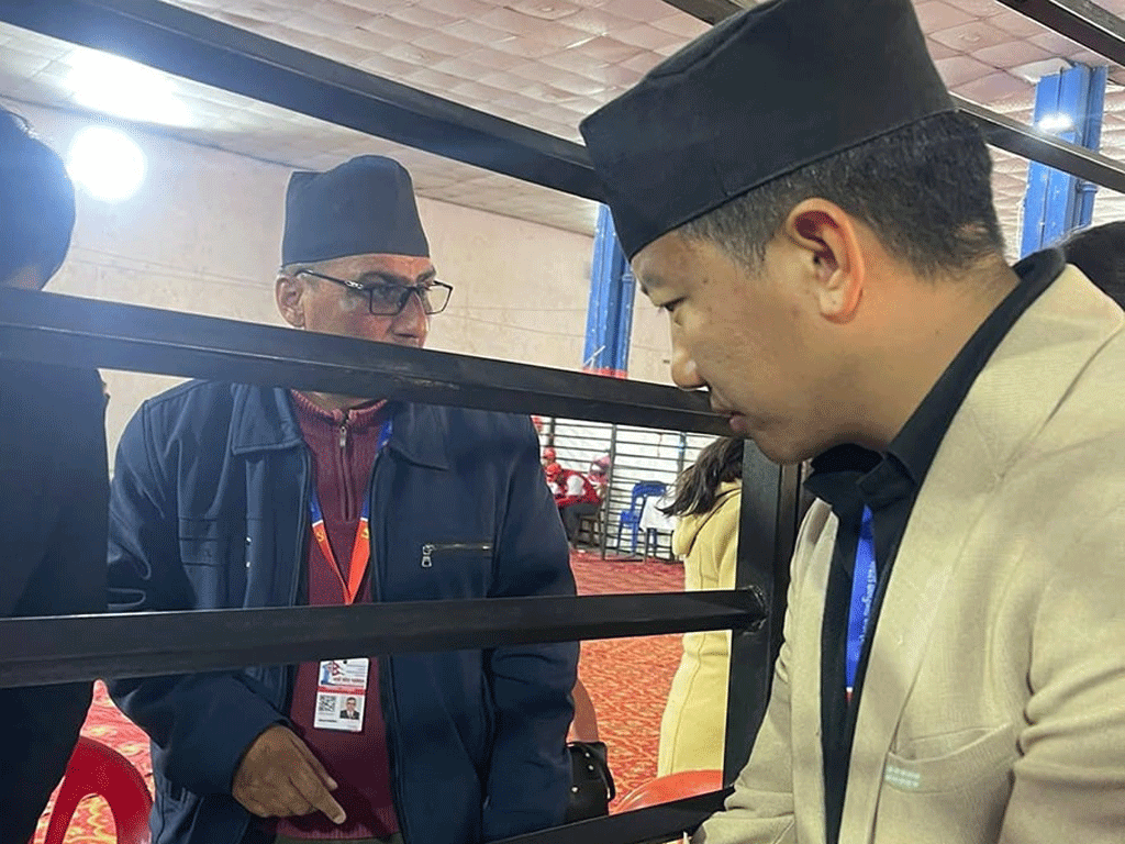 ओली समूहले आफ्नो सूचीमा राख्यो सुहाङ नेम्वाङ र अमित लामालाई