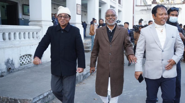 अशोक राई, राजेन्द्र महतो र रेशम चौधरीले एउटै चुनाव चिह्नमा उम्मेदवारी दिने