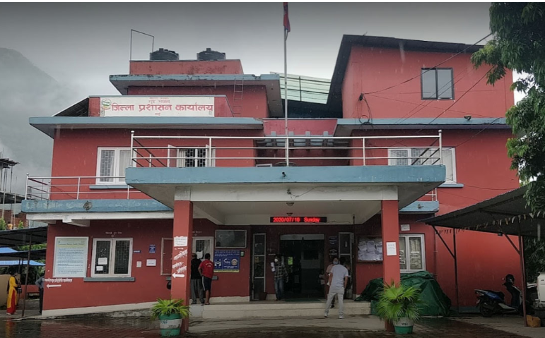 तनहुँ जिल्ला प्रशासनः तीन महिनामा एक करोडभन्दा बढी राजस्व संकलन, ४३४ गुनासा फर्छ्यौट