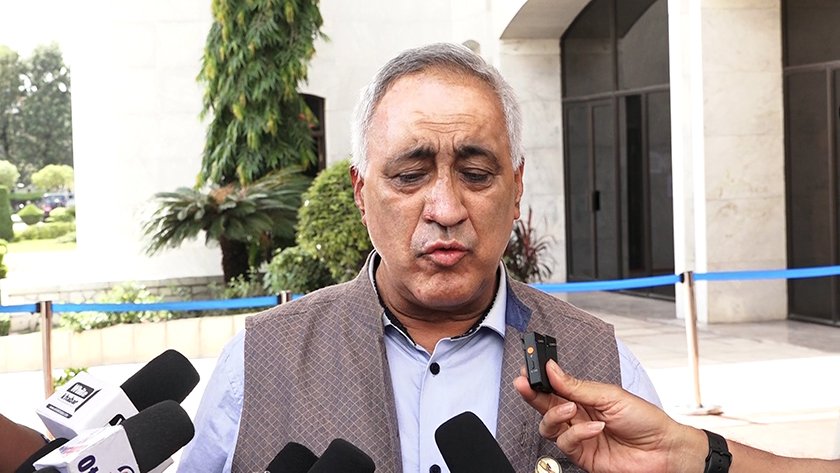 ‘पार्टी फुटाउने अभियानमा सामेल हुँदिन’: चन्द्र भण्डारी