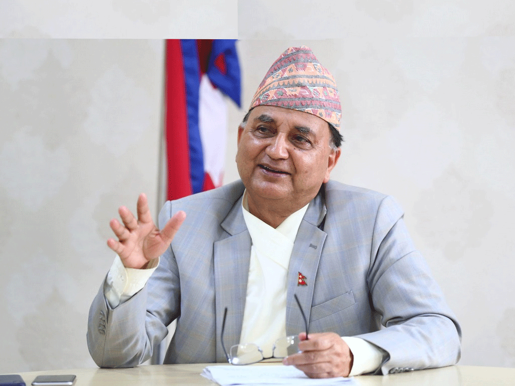 ईश्वर पोखरेल काठमाडौँ ५ बाट चुनाव लड्ने