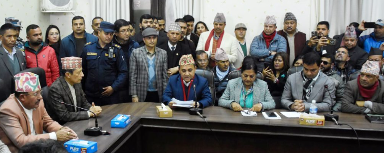 विधान कार्यान्वयन गर्न विशेष महाधिवेशन गरेको गगन थापा समूहको दाबी