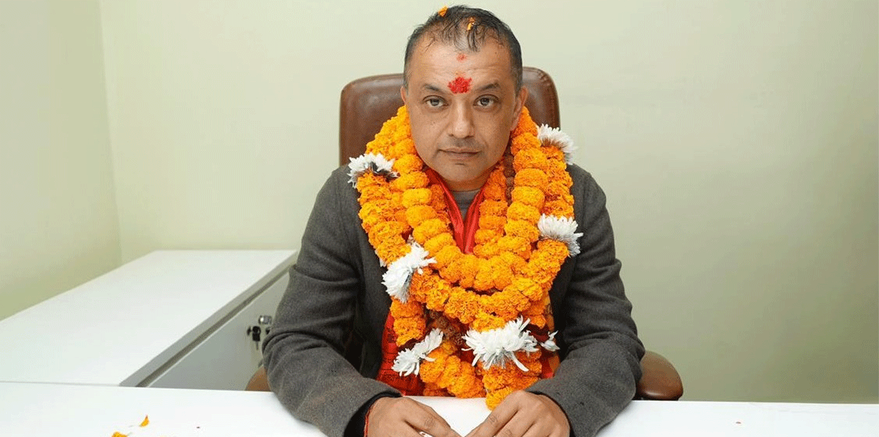 सभापति थापालाई  काँग्रेसले भावी प्रधानमन्त्रीको उम्मेदवार बनाउने घोषणा